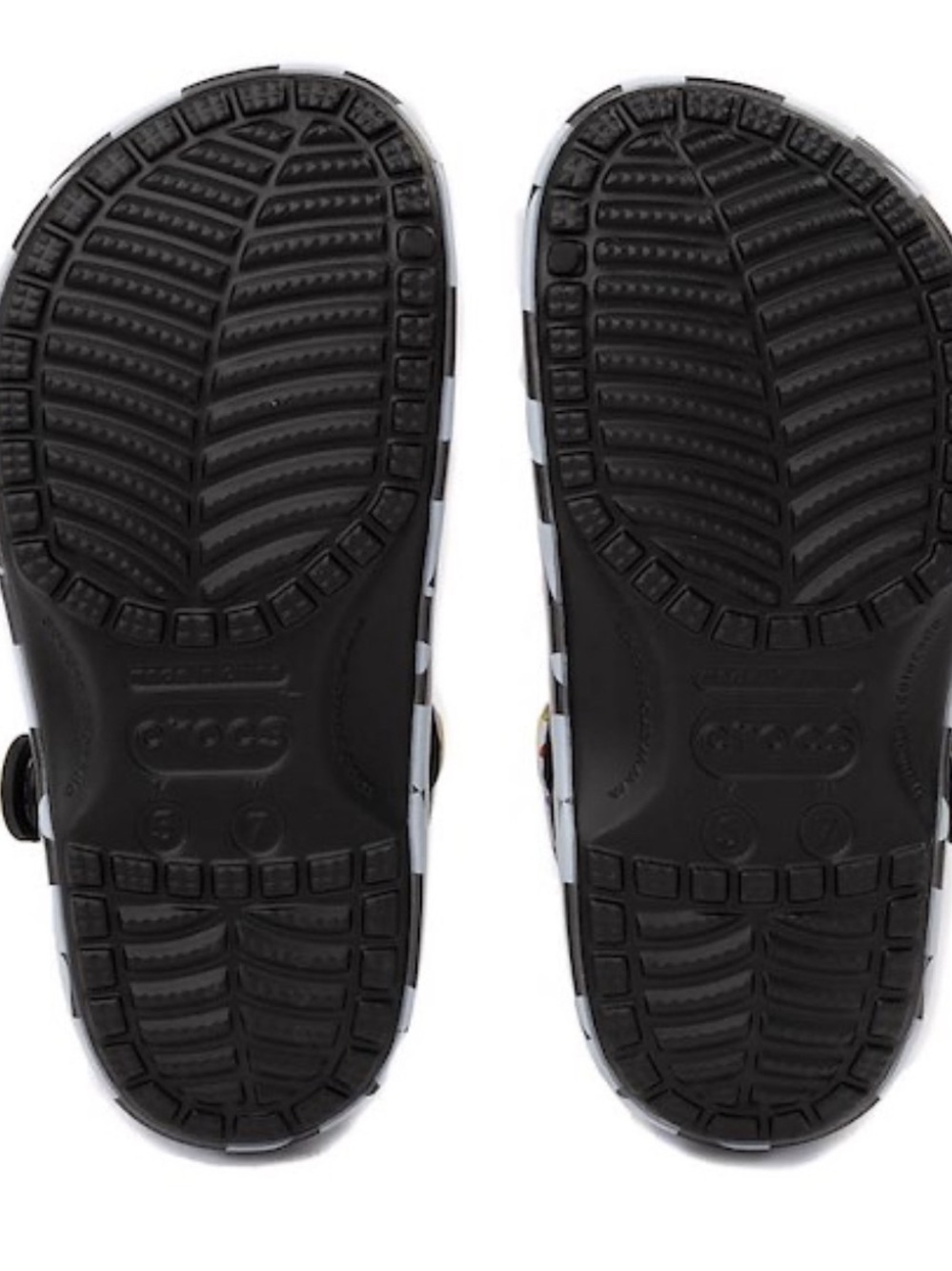 Disney Alice in Wonderland Crocs Limited Edition - Picture 8 of 9